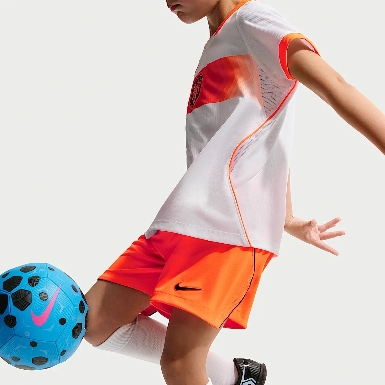 Kit Nike Pays-Bas Extérieur Enfants 2026 - View 6