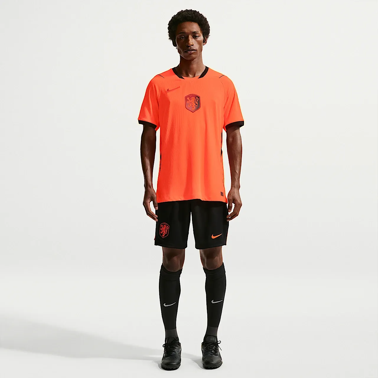 Nederland Nike Thuis Authentic Shirt 2026 - View 4